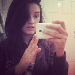 Instagram : _buenno
Facebook : Giovanna Bueno
WhatsApp : 11-983294271