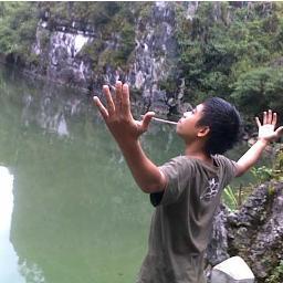 ryan_caungker's profile picture. 