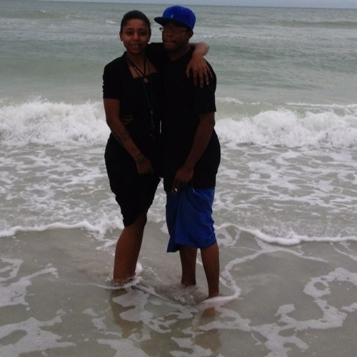 ElCapitanCP's profile picture. Don't watch me. Watch TV & if there's nothing on go follow Jesus.