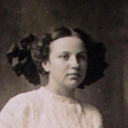 Combining my love of genealogy and crafting to create custom family inspired photo jewelry and gifts.