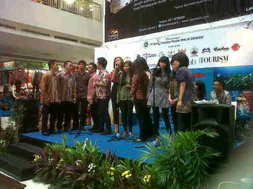 Choir of rayon 9