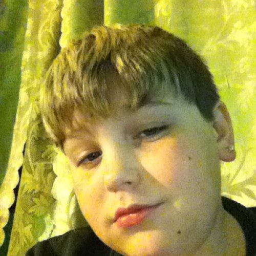 I like to write songs and have fun and dance and i rap and i got a new song called my baby and u should look me up on youtube under mcvsmb over missing cola.