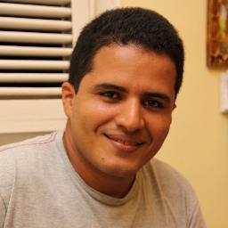 🎓 Graduado em Filosofia.
- Pós-graduando em Filosofia Aplicada
'...Avança sempre. Não fiques parado no caminho!'. S. Agostinho