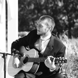 Compositeur chez Production Michel Cusson

J'aime la vie et je suis ouvert à toutes proposition :)