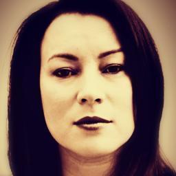 I am Madame Leota, voice of the spirits..Medium/Witch living in Storybrooke, Maine (RP)