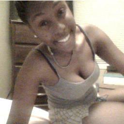 ima JUNIOR, class of 14 but go follow my right hand chick @__trillK 3