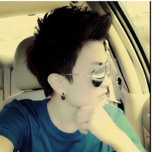 I am a technician Hair Design. Working in Bangkok.