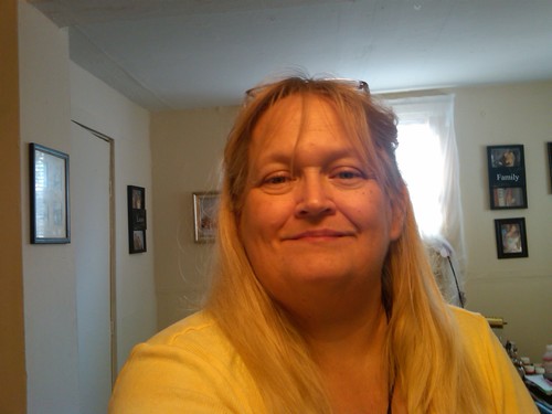 50 yo BBW, blonde, blue eyes  5'6.  Christian lady looking for Mr. Christian Right.