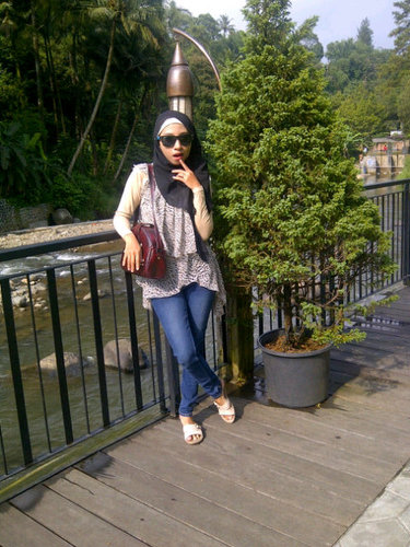 Lov u MoM