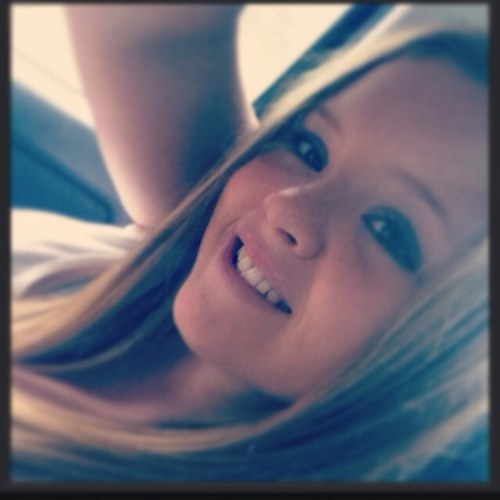 Kaylaa ✌ Follow me & ill follow back