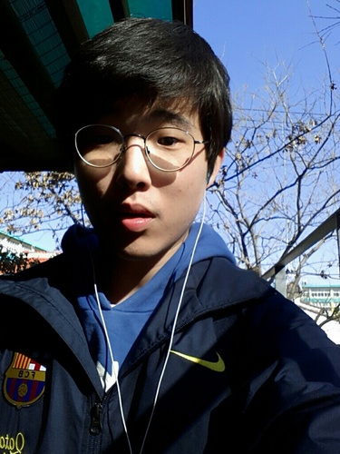 예비직장인/대학생/회계/마케팅/영어공부/취업/음악/바이크/ 함께 하길 좋아하고 생각쟁이 27살 꼬마