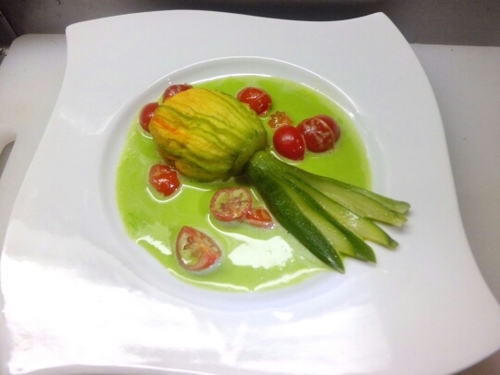 Mammayanomama's profile picture. 川口「ワイン食堂 Mammaya」2012/3/24オープンしました。２周年を迎えて益々元気にやっていきます。