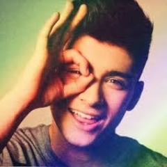 ♔ INDONESIAN #DIRECTIONER Follow me 1/5♔ ♡ @zaynmalik @harry_styles @Real_Liam_Payne @NiallOfficial @Louis_Tomlison @onedirection  followed  me ♡ #THANKYOU