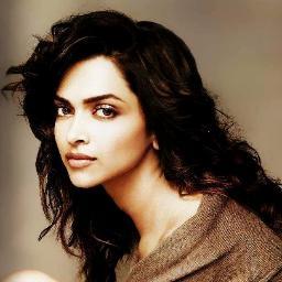 m a kinda easy gng prsn..luvs d wrld around me. i hate being compared 2 any1. m vry frnly grl. luvs makn frndz.i do thngs wt makes me happy.i luv d way i am.