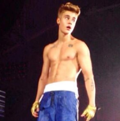 Biebergirl34512's profile picture. Im a belieber forever, here for all beliebers. Follow me and i will follow back. I promise :)