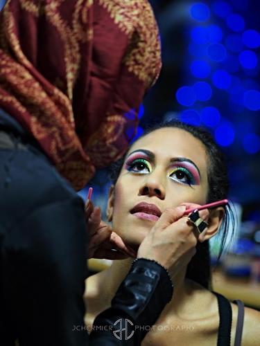 professional hair and make-up artist...follow me for more info and stay updated with offers (: