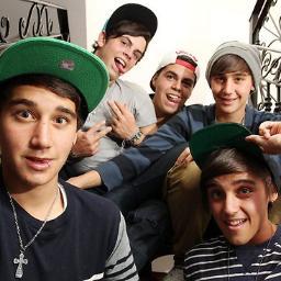 janosbitches's profile picture. I'm an italian Lawlorff 2/2 and Janoskianator Skip&Beau/5 + Jamie Curry + Gina || Gina dmed me! || ❤️ #teamjanosexual ❤️ ||