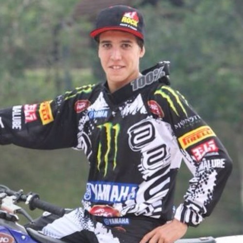 Múltiple Campeón Venezolano y Latinoamericano de Motocross.