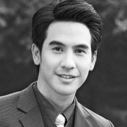 หมอวัฒนา อบอุ่นและใจดี คู่หมั้นของชมพูแพร ทวิตตัวละครเพื่อความสนุกสนาน ไม่ใช่คุณโป๊ปนะครับ