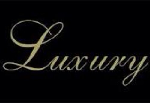 Elke dag Luxe tweets! Volg ons!