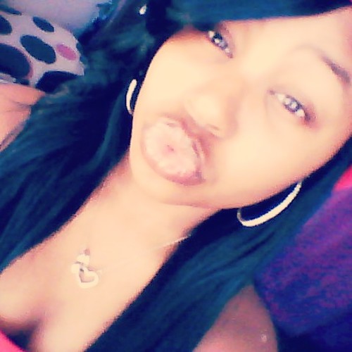 Ima Badd Girl  , But Follow Me & I Follow Back . I Wont Bitee...