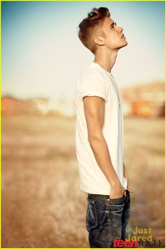 I love my #family #Beliebers @justinbieber PLEASE FOLLOW ME follow me I follow back