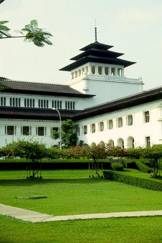 VisitWestJava's profile picture. 