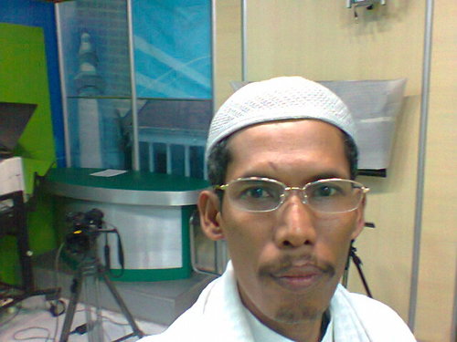 PROSOLUTION3's profile picture. Tuhan menghendaki kemudahan bagimu bukan kesulitan.