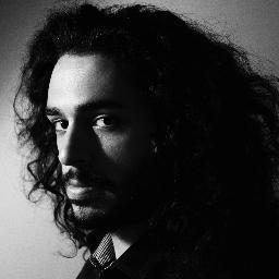 Guitariste, Compositeur et Arrangeur diplômé du Conservatoire des Landes (DEM) et Major de promotion à la Music Academy International. JAZZ, BLUES, SOUL...