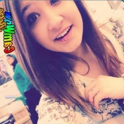 2HOTT66's profile picture. Love sports mostly soccer tho' :*