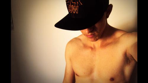 Contato_jack's profile picture. https://t.co/xLLllPDANg
Projeto formado por Maicon Silva deejay formado pela academia Boxx tranning em dezembro de 2010.