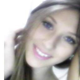 Sou apenas uma garota... com um grande sonho (y)  ♥