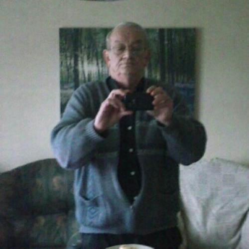 tessar5's profile picture. single-71years young-retired builder