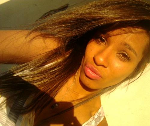 o tempo nao pode apagar nosso amor,eu irei comtigo para onde for,a muitas aguas nao poderam afogar,oque deus uniu nao vai acabar.te amo abner :)