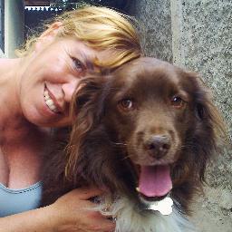 Casada, con una hermosa hija, amante de los animales, tengo mis 2 perros y 10 gatos, somos una familia feliz ❤ Fans de Luis Miguel y Buck-Tick. Amo el verano! ღ