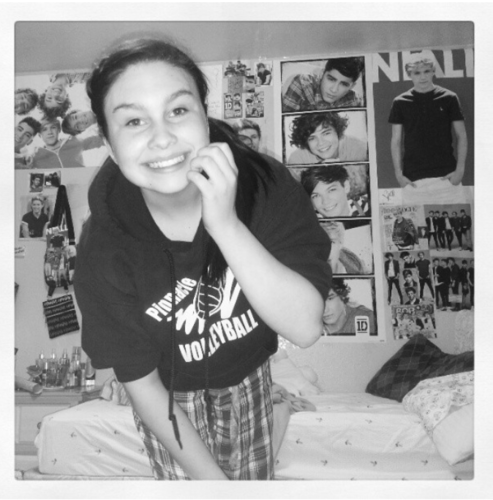 rayo_dawwg's profile picture. Proud Directioner♡ 7-24-13, the day I get to see One Direction with my bestfriend! @VarguezAndrea! Niam/Nosh feels♡ Niall Horan~ One Direction♡