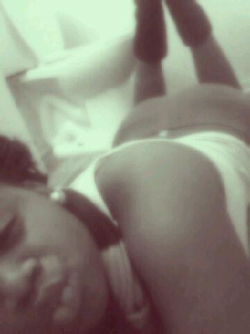 (5/19/13) Loving My Lifee & Him ! =)
  Follow This Beautiful DarkSkin . & She'll Follow Back  ^.^ ,,