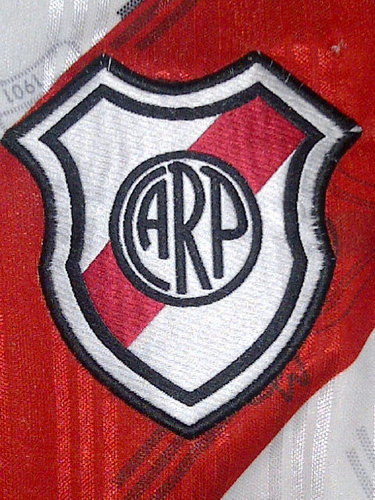 Analista extremo, Sarcastico y testarudo. Hincha del mas grande... Lejos!!!
