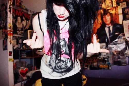 I follow Back:3          Kik:Skittlesbroxo