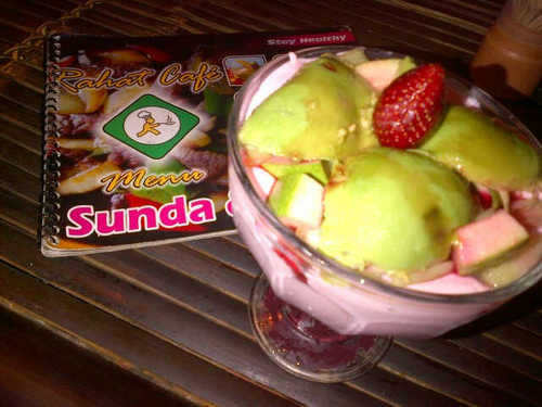 Rahat_Cafe's profile picture. Fusion Asia
Makan Malam
Cepat Saji
Laut