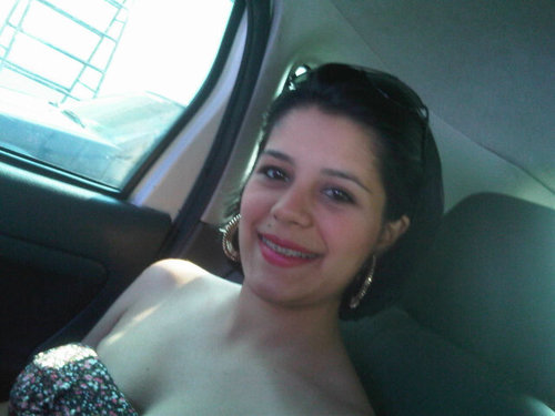 Agradecida con Dios, luchadora, humilde, amo mi familia ♥