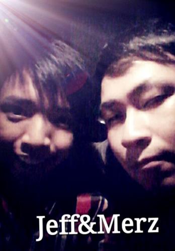 Jeffchin95's profile picture. 