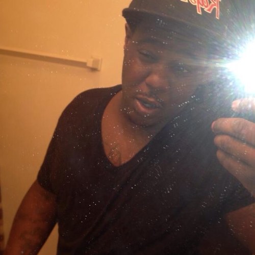 Aj_tha_don's profile picture. weed is just lik a relationship u just roll wit it lol