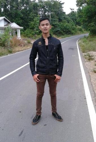 suka hal yg menantang adrenalin ID WeChat : Pasya_Chucky
