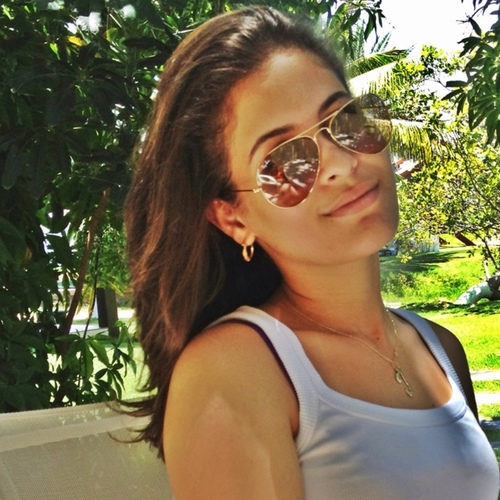 isabellecastro's profile picture. PAZ  ☮ 