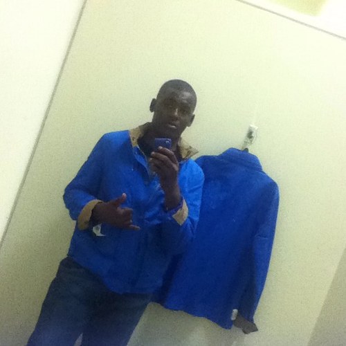 Follow ill follow back
Twiter freshman