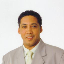 Sou uma pessoa muito tranquila e gosto de Politica, Musica, Esporte e cultura!