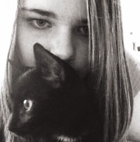 VeronicaVosch's profile picture. Before you judge people make sure your P-E-R-F-E-C-T but nobody is perfect so therefor don't judge people