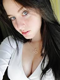 pariss,roma amooooo
qem me segui ganha um bjao