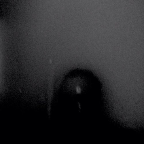 portraits of mouths & faces.look at my pics of things. I create record artworks for bands of all kinds. ideas for projects?contact me. i also make noise music.